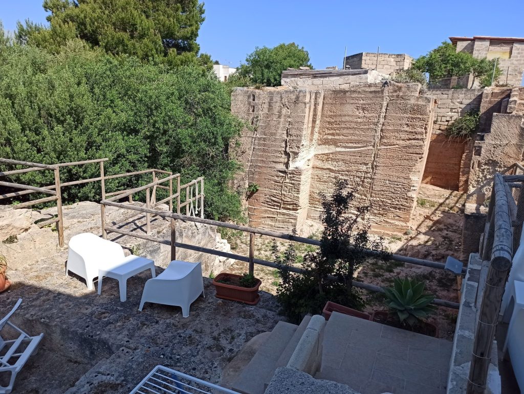 Cave Garden Rooms, un hotel cueva en la isla de Favignana.