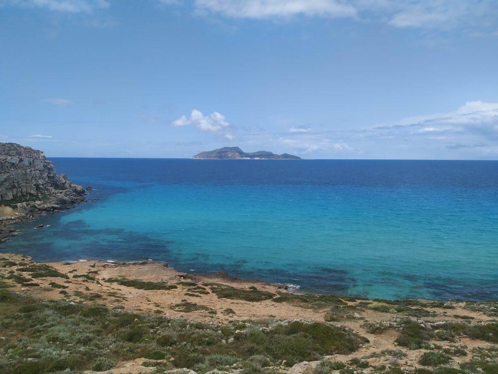 Cala Rossa, una de las mejores playas de Favignana.