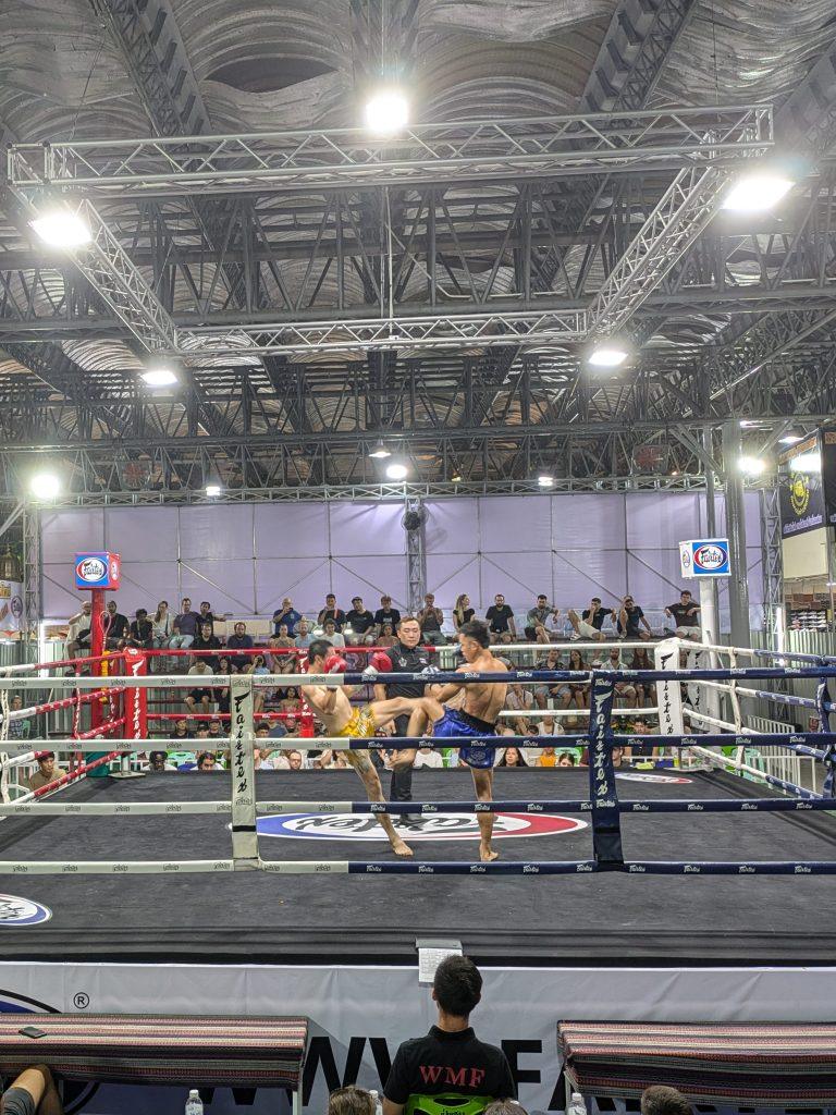Una de las cosas que ver en chiang mai: una competición de Muay Thai