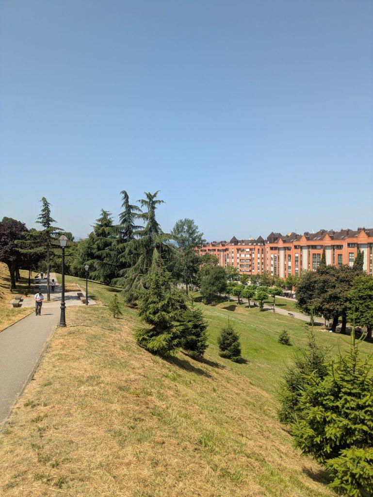 parque del oeste en oviedo