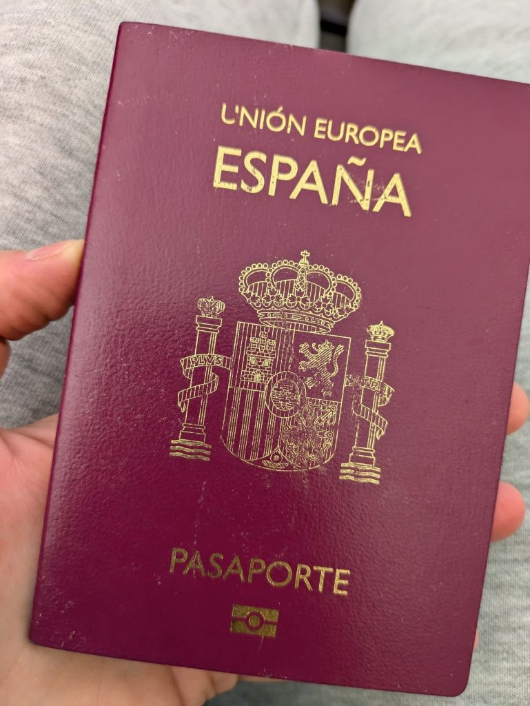 pasaporte documento necesario para viajar a tailandia