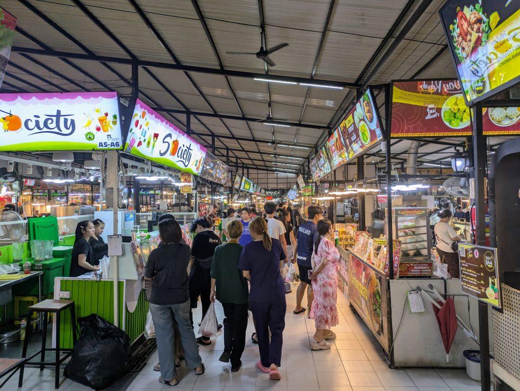 Food court en Owl Market Bangkok