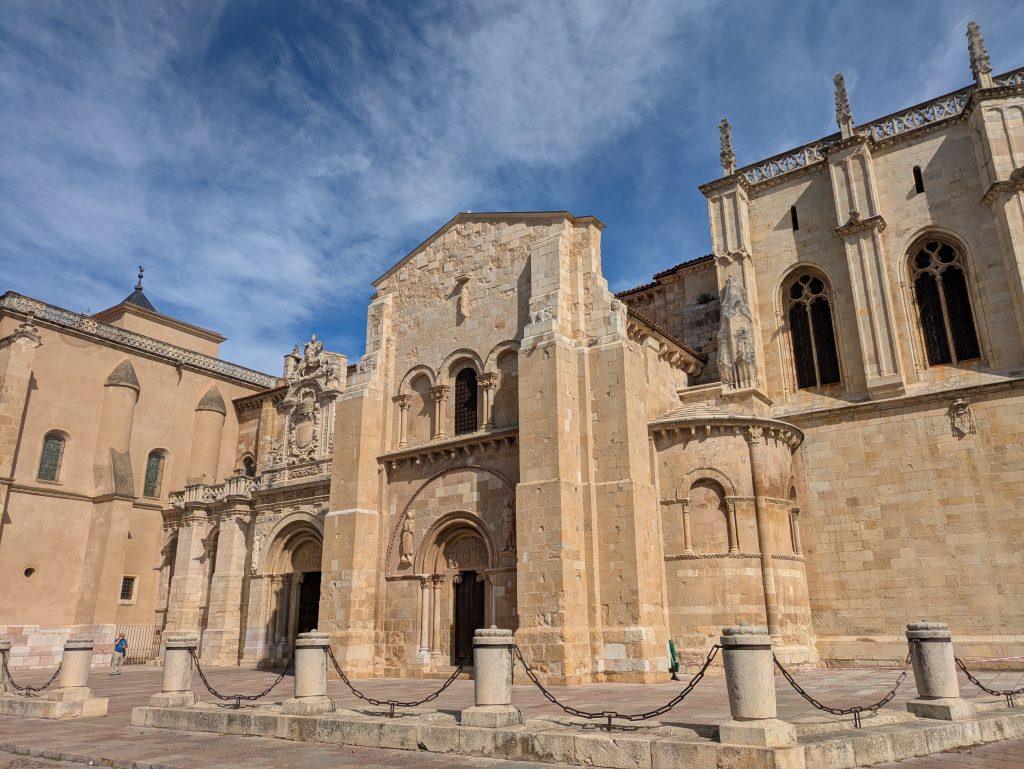 Real Colegiata de San Isidoro en León, una de las cosas que ver en un día