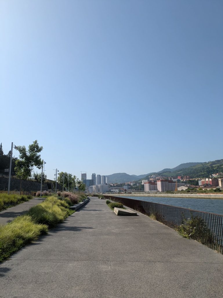 Fotos del Paseo El Canal en Bilbao