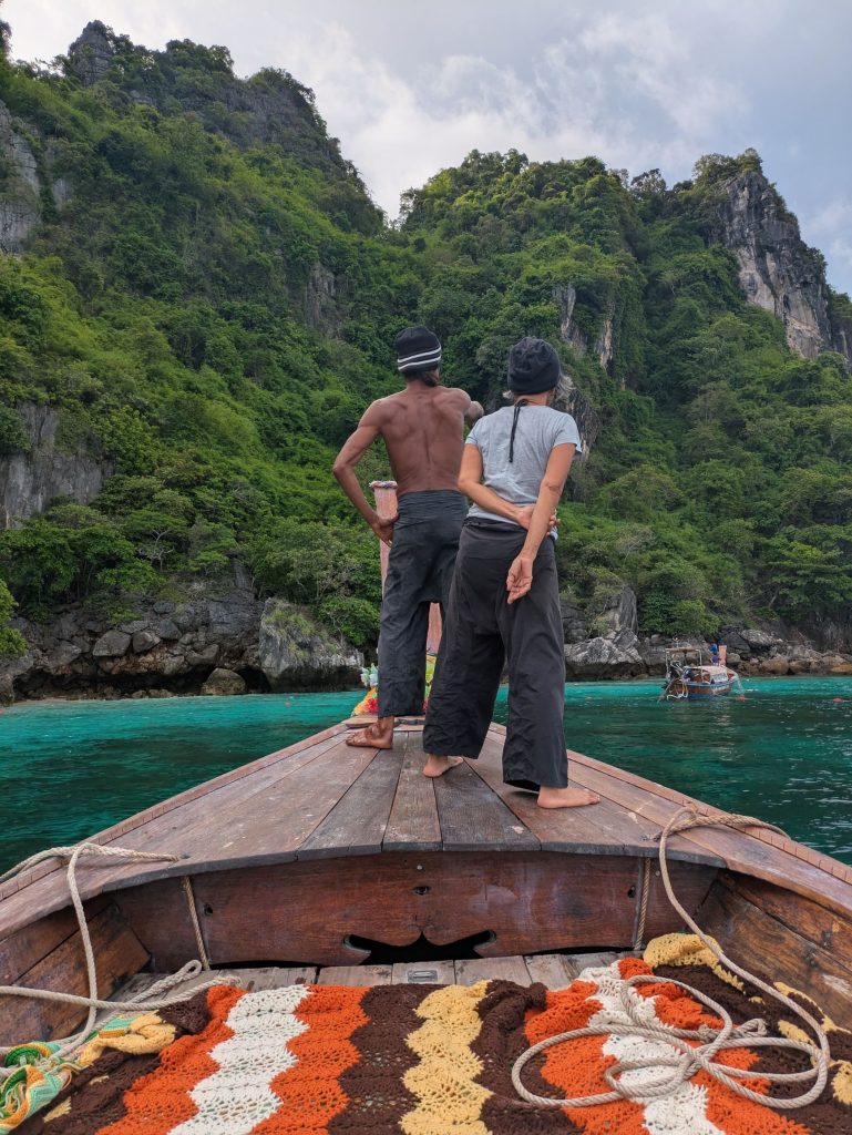 Capitanes de mi barco privado en Phi Phi