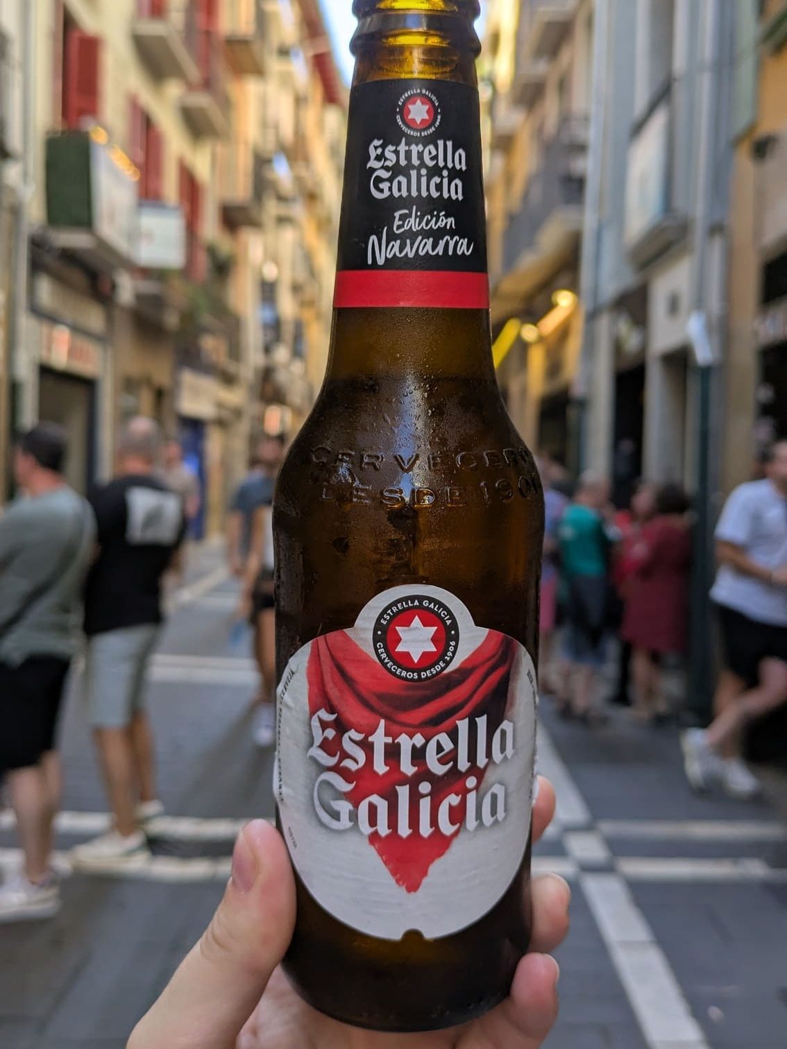 De cañas y pintxos por la calle de San Nicolás de Pamplona
