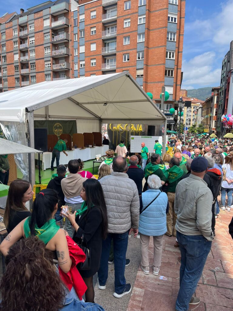 La Preba de la Sidra, una de las fiestas de Oviedo más novedosas