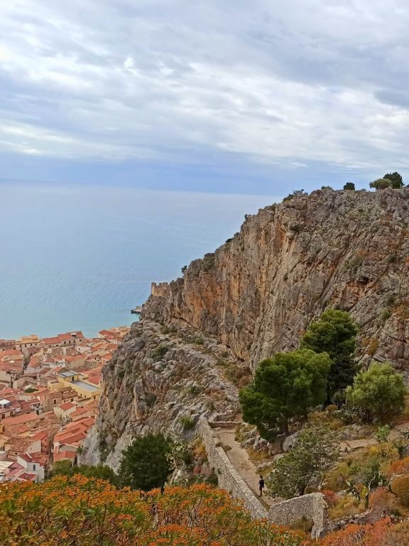 La Roca de Cefalú y sus vistas