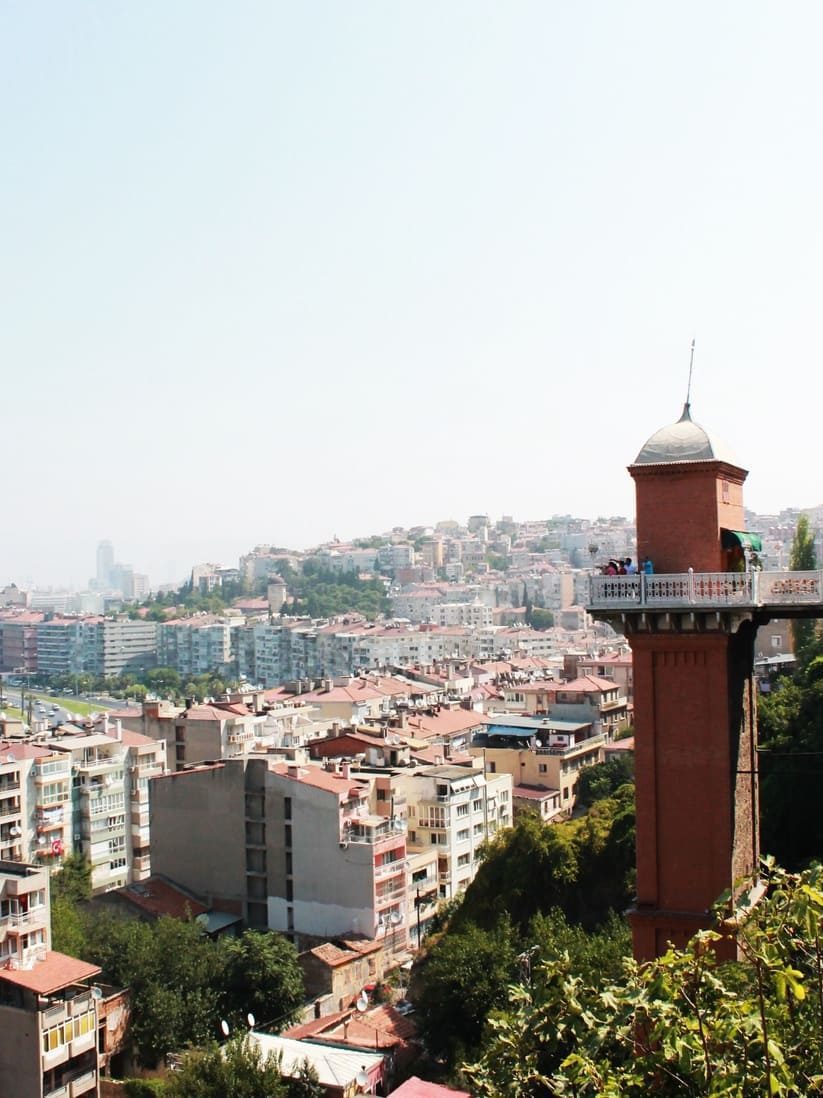 Ascensor que ver en Esmirna