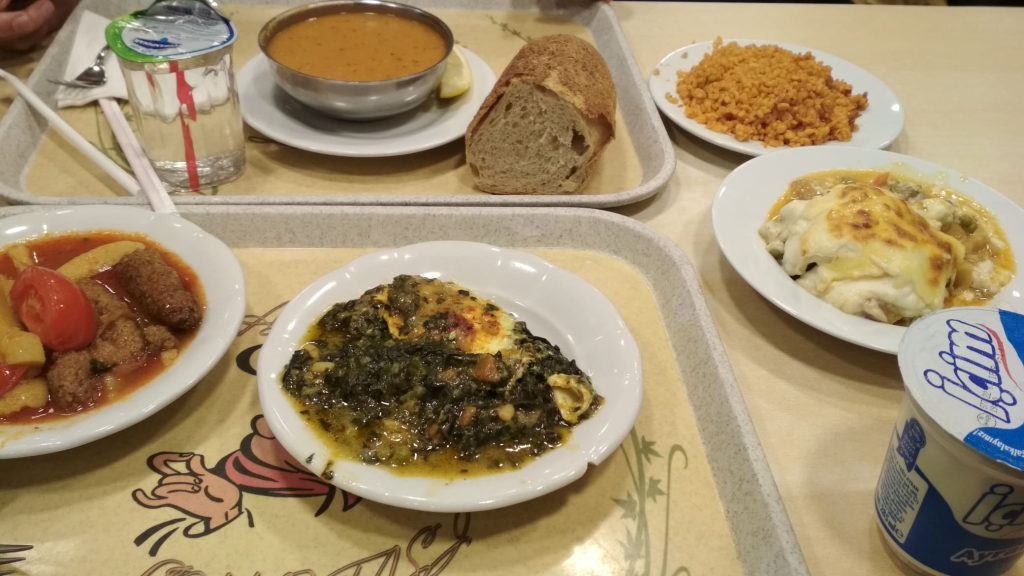Qué comer en Estambul en un lokantasi