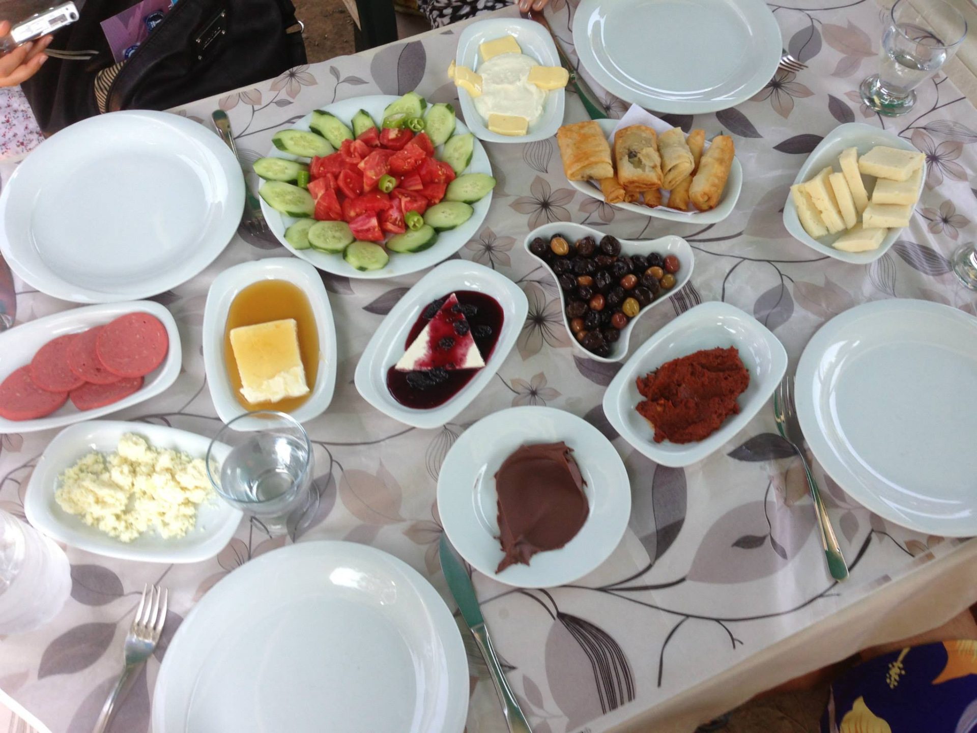 que comer en estambul desayuno tipico