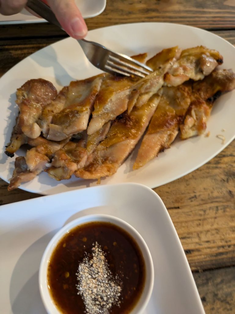 Dónde comer en Chiang Mai pollo a la brasa