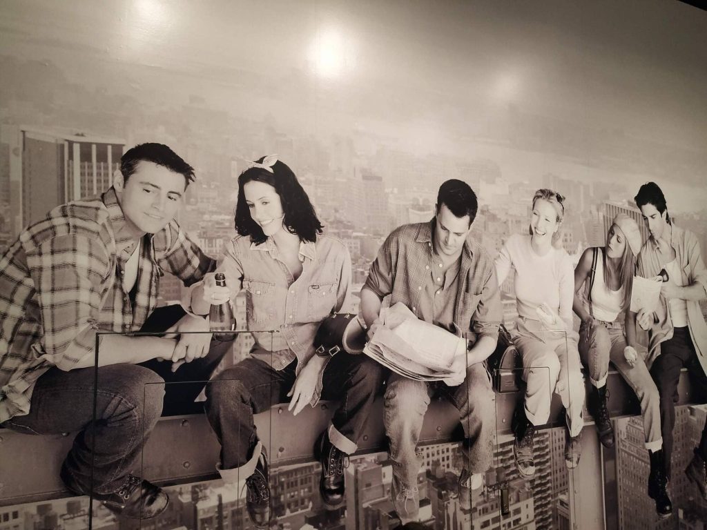 Póster de Friends en la experiencia de Nueva York