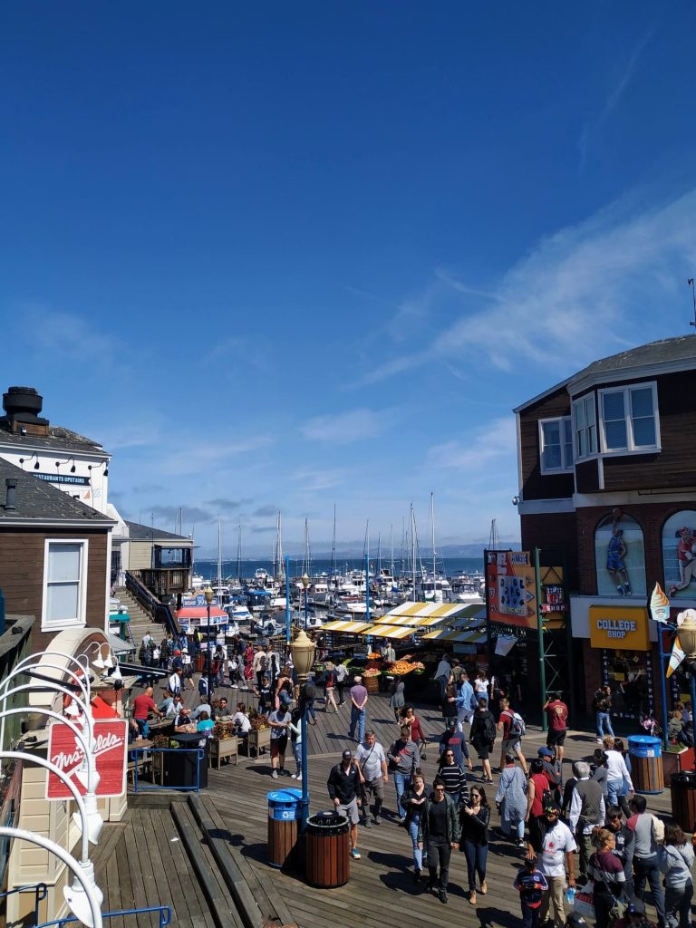 Otro lugar que visitar en san Francisco es el Pier 39