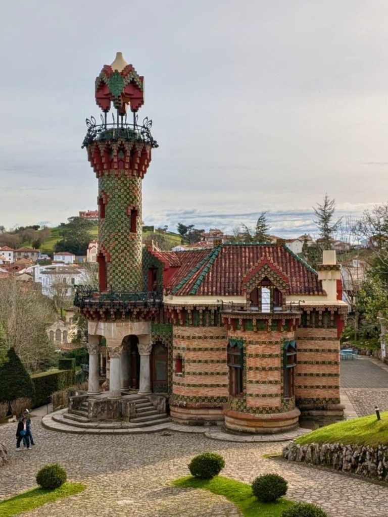Capricho Gaudí Comillas