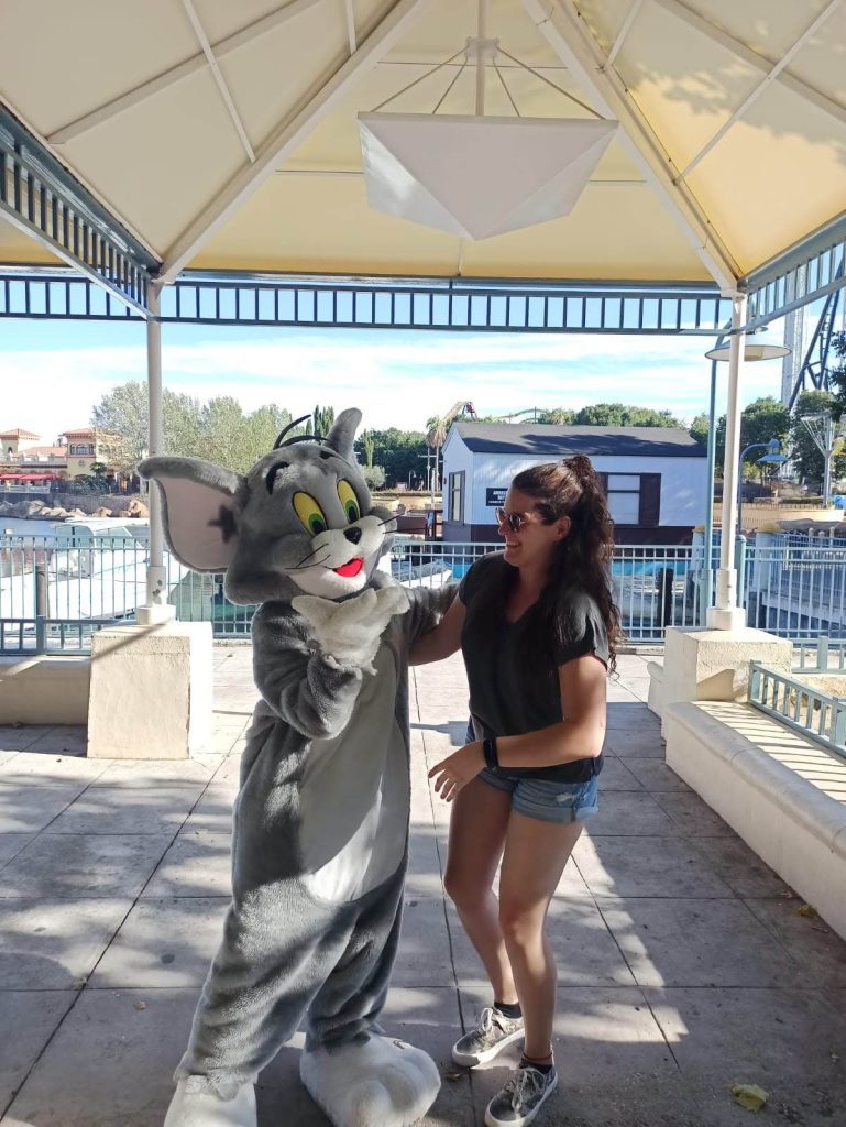 Jerry y Nerea en el Parque Warner cercano a Madrid
