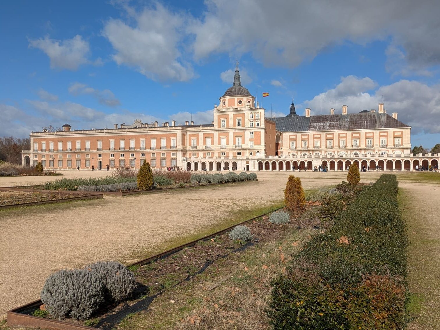 Una visita a Aranjuez es otro de los planes en los alrededores de Madrid perfectos para un día